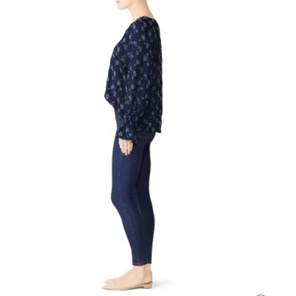 Michael Stars Pleated Front Flocking Print Navy Blue Peasant Blouse - Picture 3 of 13